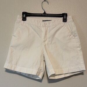 American Living White Cotton Shorts — Classic Summer Staple